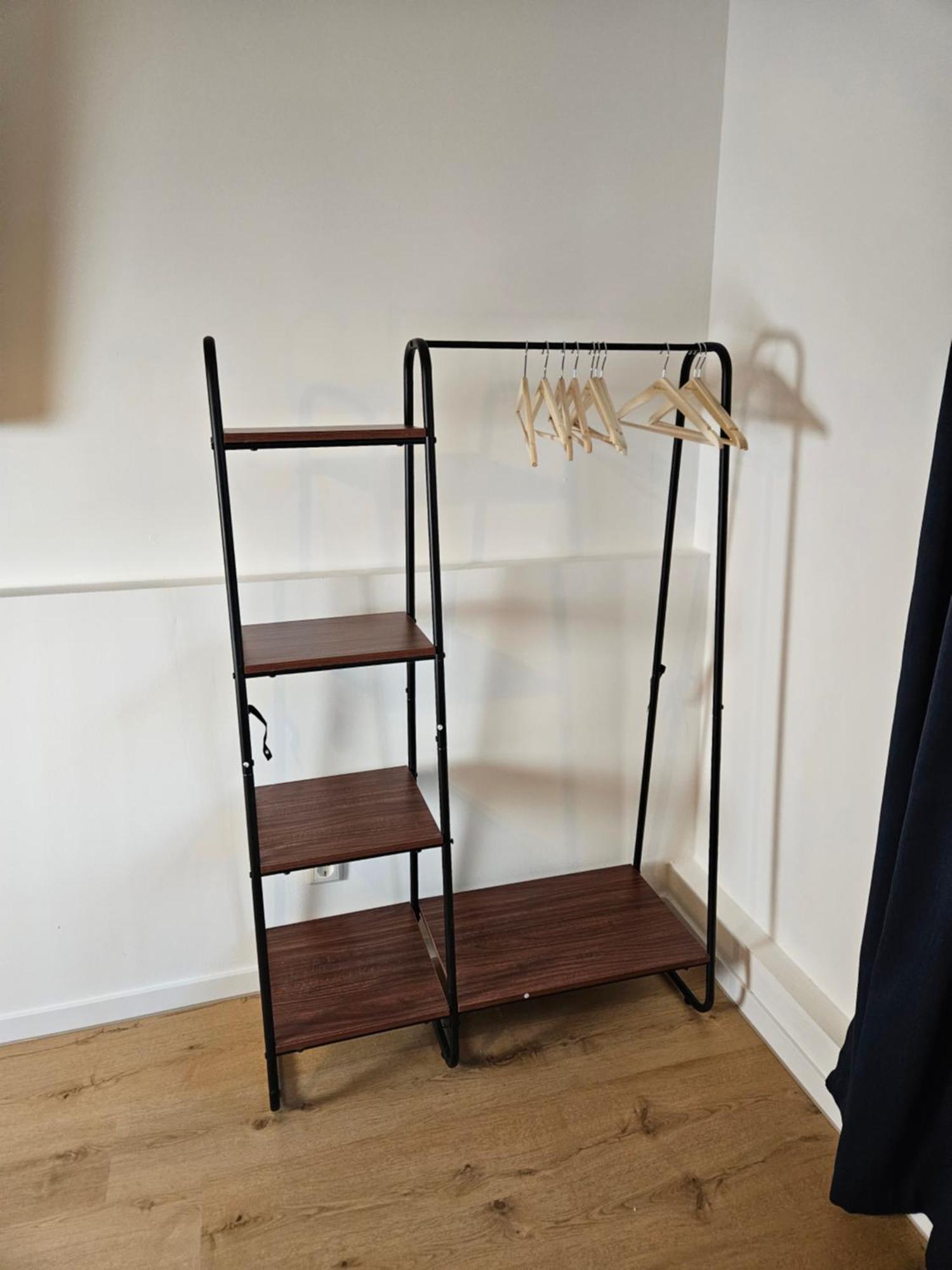 Modern Homes - Voll Ausgestatte Wohnung - Balkon - Hotelbetten - 4K Tv - Wlan メールス エクステリア 写真