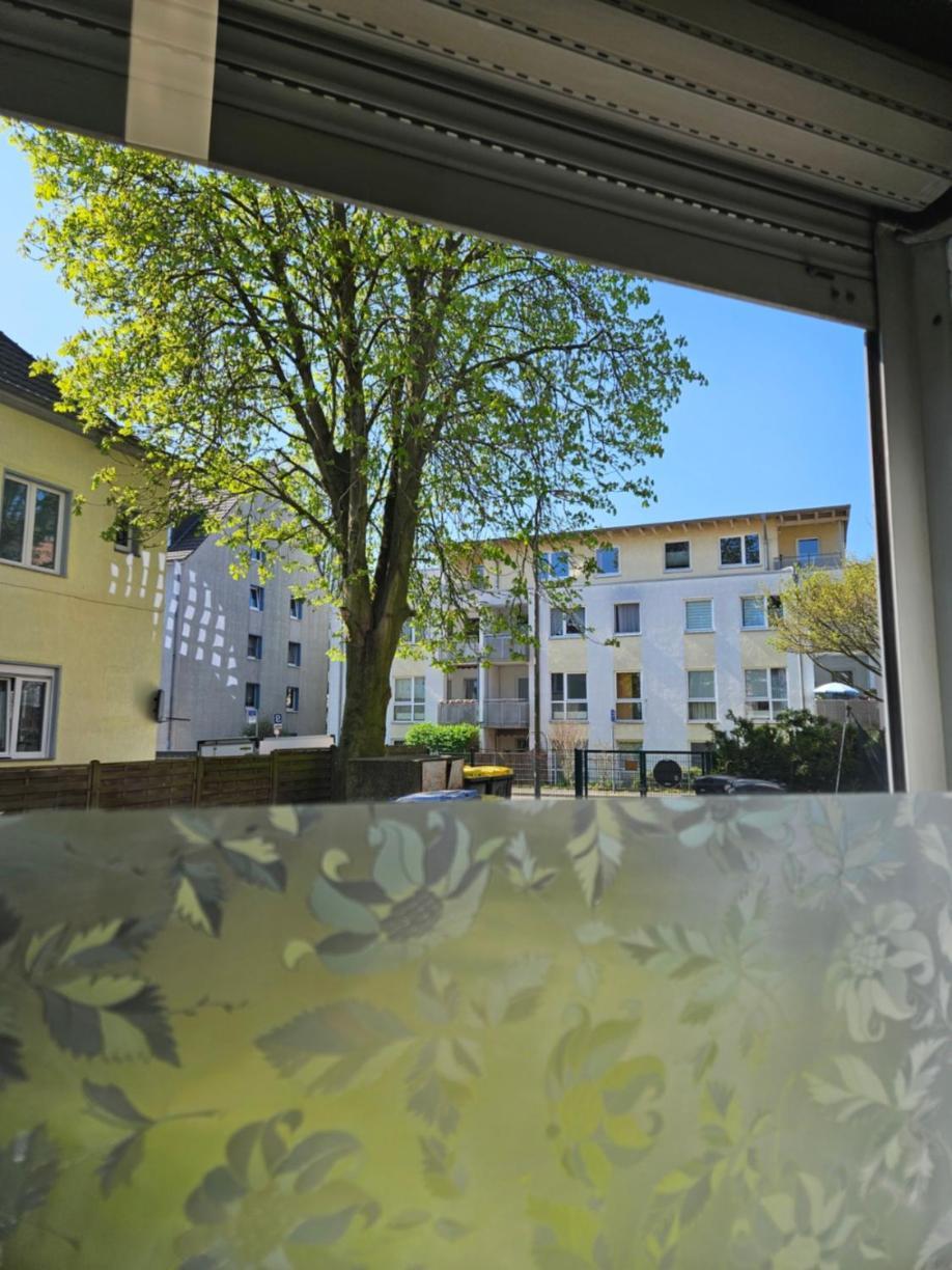 Modern Homes - Voll Ausgestatte Wohnung - Balkon - Hotelbetten - 4K Tv - Wlan メールス エクステリア 写真